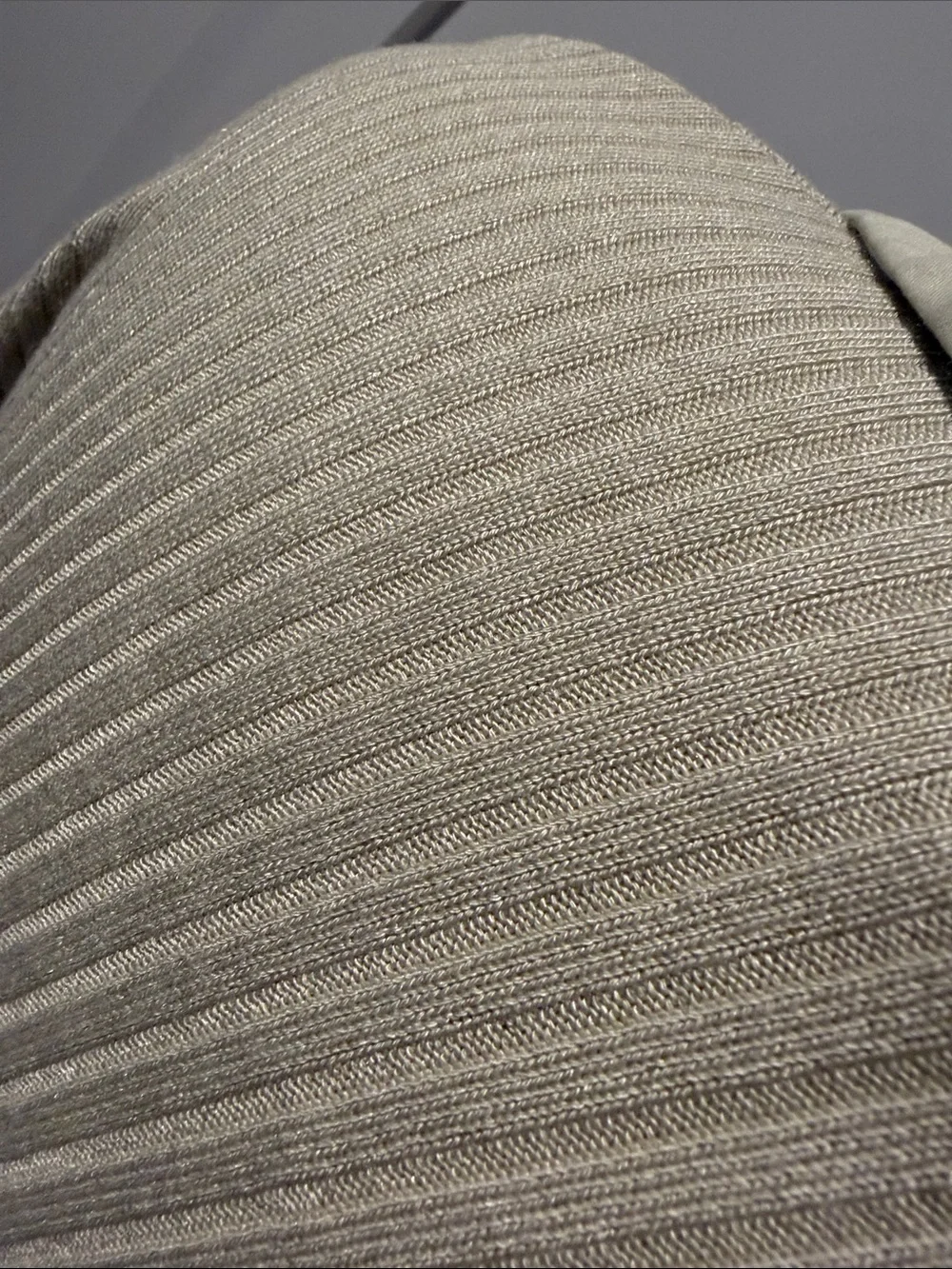 Reformation light green Button-Front Ribbed Top - Picture 8 of 8